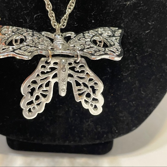 Filigree Butterfly Hinged Statement Necklace - Picture 6 of 10